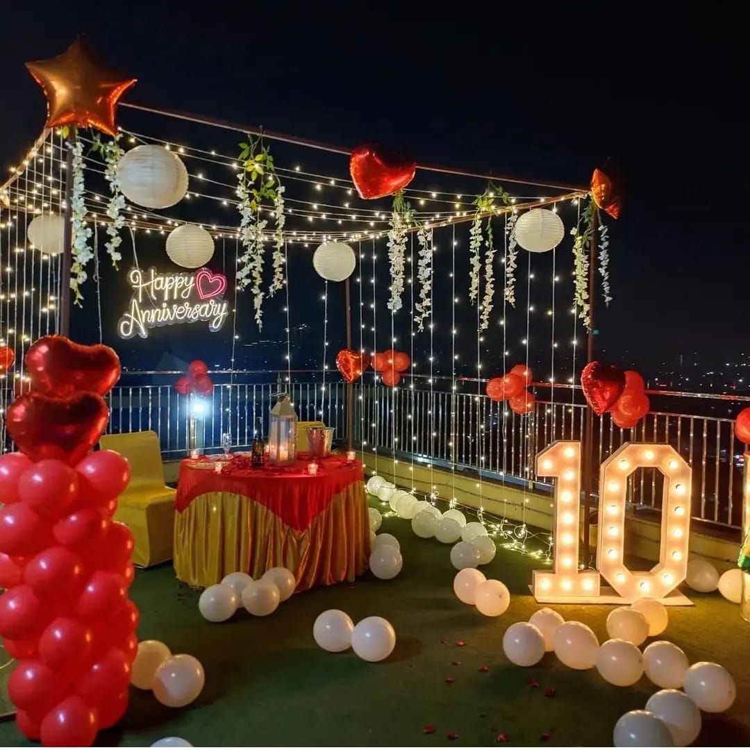 Anniversary Decoration